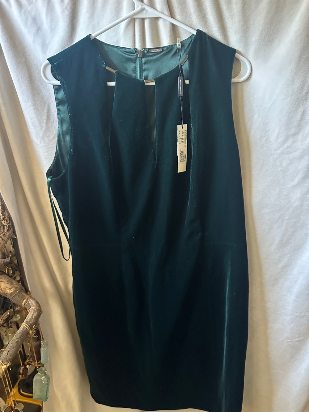 Elie Tahari Emerald Green Velvet Sheath Dress